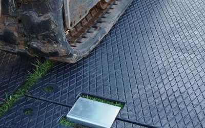 LODAX LEVELS THE GROUND MAT GAME FOR PRO GARDENERS AND GREEN-FINGERED AMATEURS